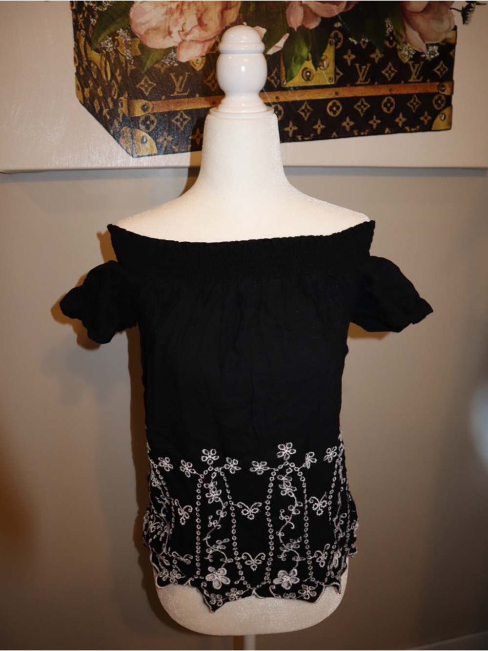 Old Navy Black Off-Shoulder Embroidered Blouse